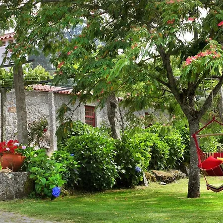 Sleeps 7 Villa Gondufe
